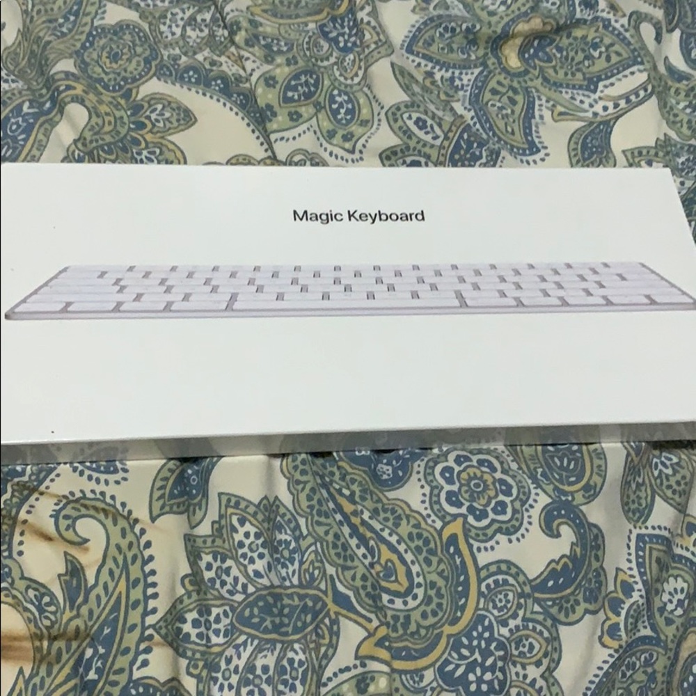 Apple Magic Keyboard new sealed not used